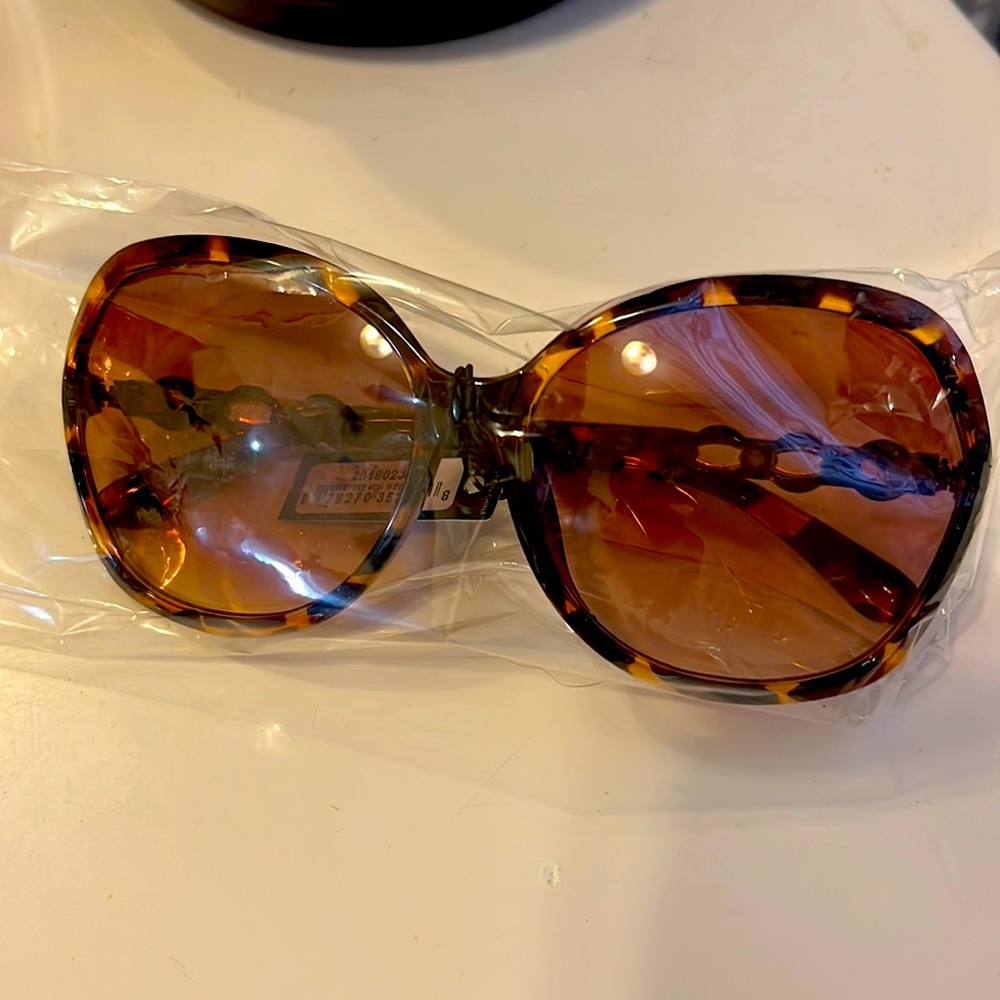 Fashion Sunglasses in tortoise brown